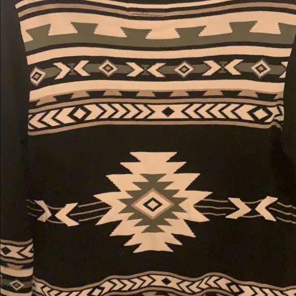 Aztec sweater - Picture 4 of 4